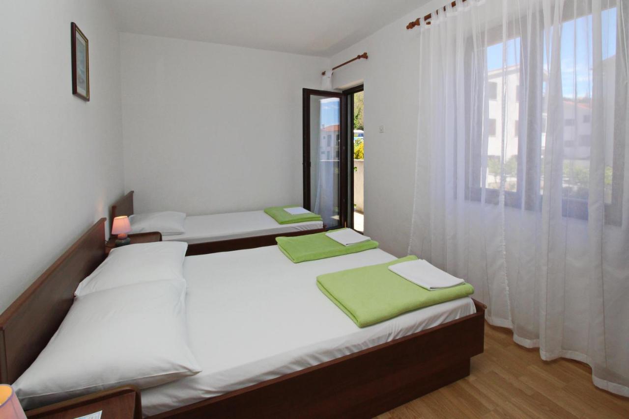 Apartments Mohar II Baška Esterno foto
