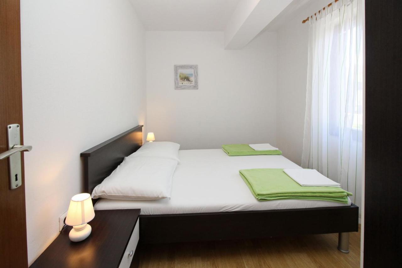 Apartments Mohar II Baška Esterno foto